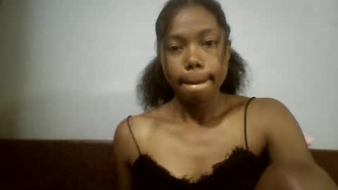 evahaldy online show from November 12, 6:22 am