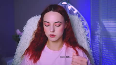 Eva  online show from September 25, 12:59 pm