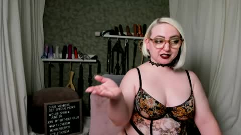 Evan Harlowe online show from June 20, 10:24 pm