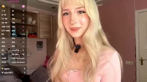 Eva online show from November 26, 7:42 am