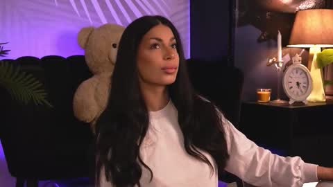 EvaRhea online show from February 23, 4:02 am