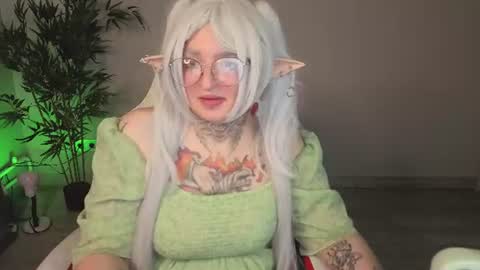 EvaTheWitcher online show from June 16, 9:43 am
