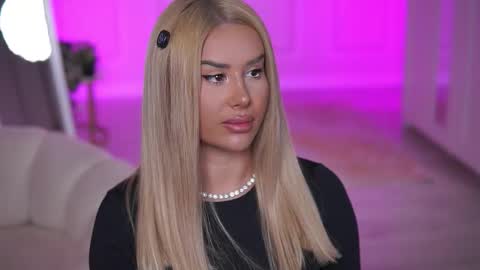 Eva online show from January 6, 8:56 pm