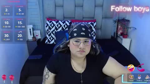 evelin zaens online show from November 11, 6:42 am