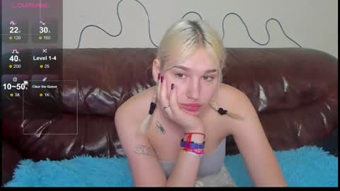 Evelina online show from May 8, 2:15 am