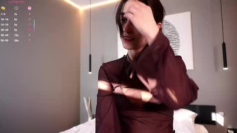 Anita online show from October 22, 7:02 am