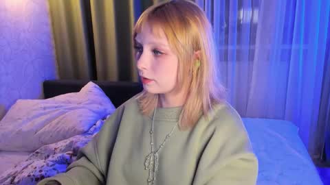 Forget me not eve on CB online show from November 21, 2:30 pm