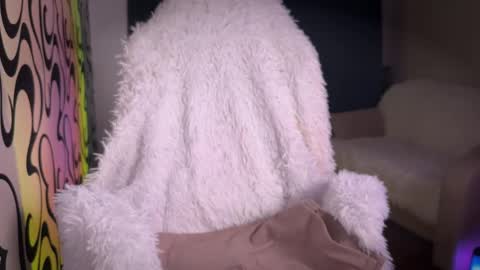 Vanessa Evian online show from November 13, 10:31 pm