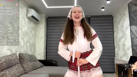 Eva online show from November 12, 3:21 pm