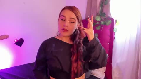 EVY online show from March 3, 4:43 pm