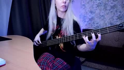 my real name is Irene but Exo is oke too  online show from September 15, 12:19 am