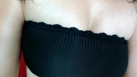 I am JOCELYN online show from April 21, 1:42 am