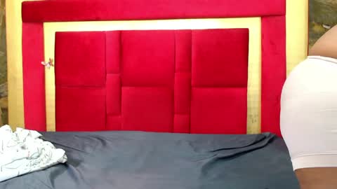 Mandy online show from March 29, 4:28 pm