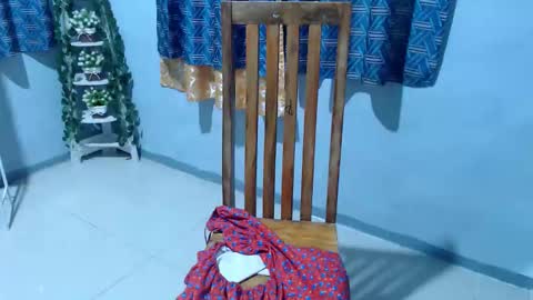 Breanna online show from December 18, 12:04 am