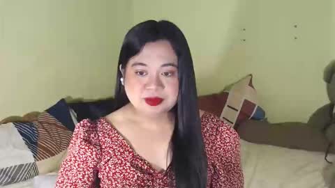 SHANTAL MARIE online show from April 11, 11:36 am