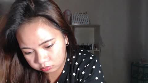 expnsivelj online show from May 31, 11:49 am