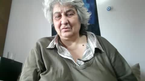 ExquisiteMature online show from April 18, 6:38 am