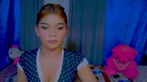 I DO EVERTHING U WANT BECAUSE IM EXTREME LIAN online show from June 11, 8:27 pm