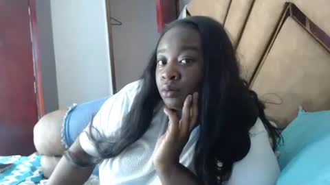 eyshaexotii online show from April 6, 1:16 am