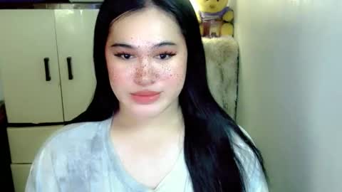 call me shanaia online show from April 11, 5:05 pm