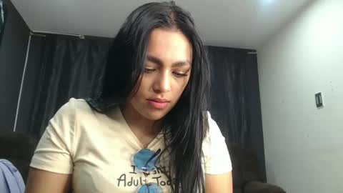 fairylatin online show from January 12, 1:44 am