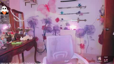  Jackie Cosplayer  online show from February 18, 3:53 am