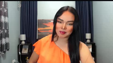 ITYS ME MONA online show from February 3, 11:15 am