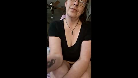 Scarlett online show from April 21, 4:08 am