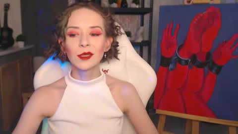 Fascinating   Eyes online show from February 7, 9:29 pm