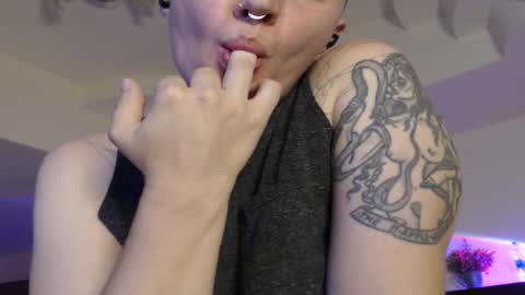 fate_fletcher online show from March 29, 4:39 pm