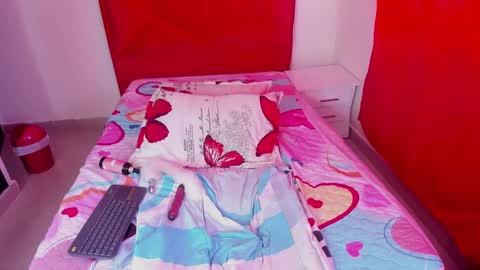 Fayevalentiine online show from December 17, 3:17 pm