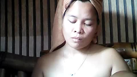 febby_gail1 online show from July 14, 2:05 am