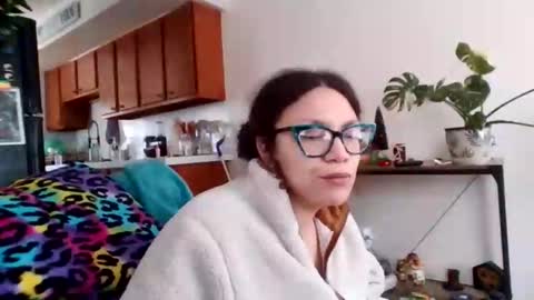 Soley online show from February 22, 5:58 pm