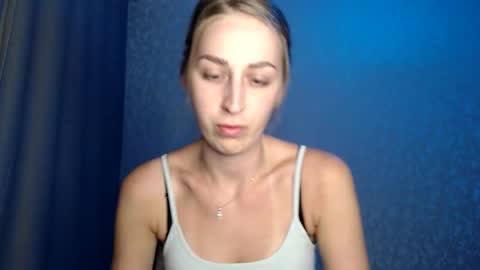 Femke online show from March 6, 8:26 pm