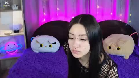 Fenilea online show from January 6, 9:40 pm