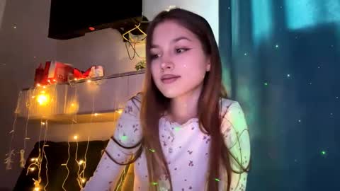 Alice online show from September 22, 2:26 pm