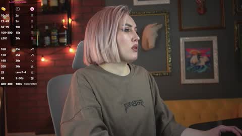 Rey online show from November 30, 4:00 pm