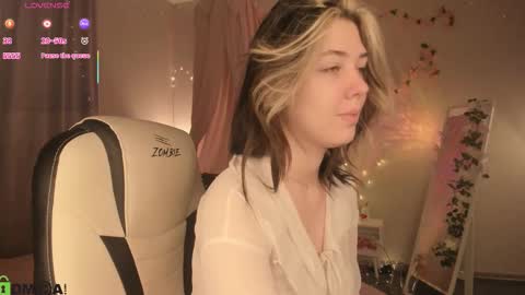 Filla online show from January 18, 3:03 am