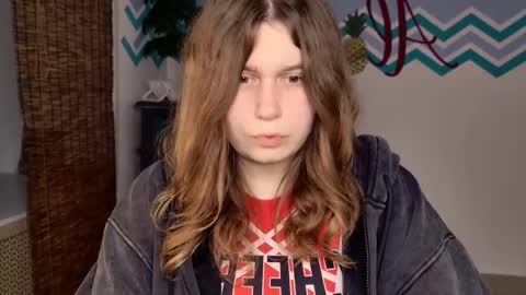 fiora online show from September 25, 1:43 pm