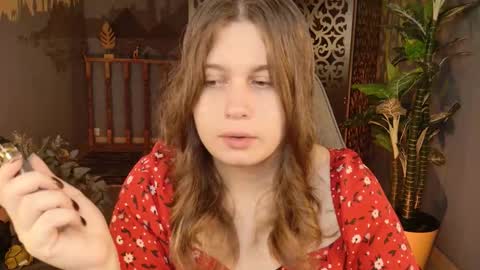 fiora online show from November 9, 5:36 am