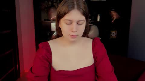 fiora online show from February 14, 6:37 am