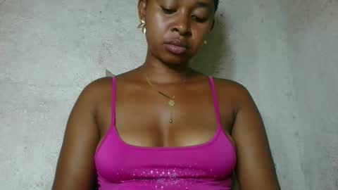 florencia011 online show from April 5, 5:45 pm