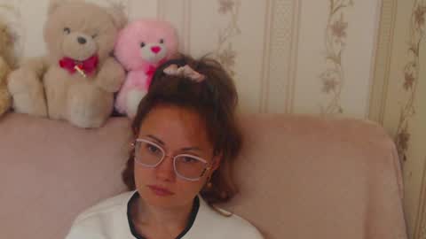 say meow and send tip  online show from May 30, 8:56 am