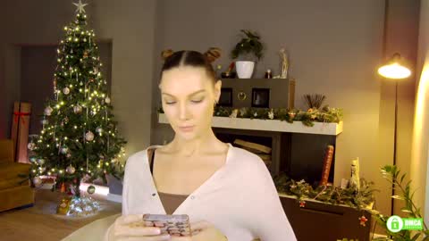 Katrin online show from December 21, 8:54 pm