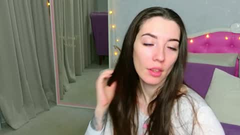 Lily online show from November 13, 1:26 am