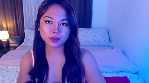 Ms. FOX online show from February 22, 11:38 pm