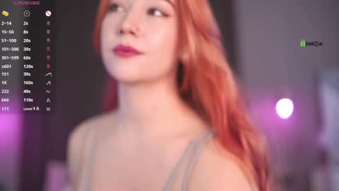 foxylovesyou online show from March 11, 7:45 am