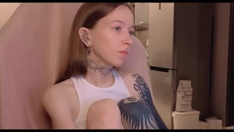 fran_bow online show from November 20, 2:29 pm