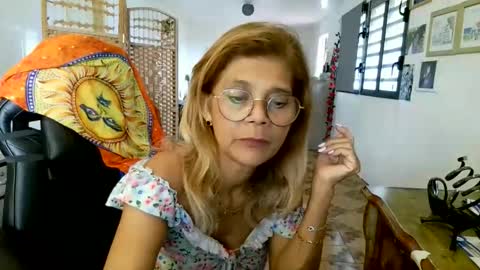 francelune online show from March 13, 12:28 pm