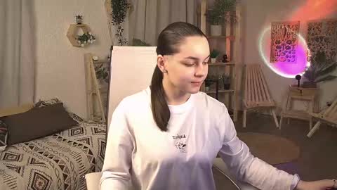 Francesca online show from April 29, 6:49 am